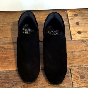 Kenneth Cole Reaction Women's Black Suede Booties